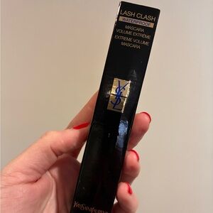 Yves Saint Laurent Lash Clash Waterproof Mascara - Noir Black